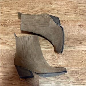Lucky Brand Brown Ankle Booties